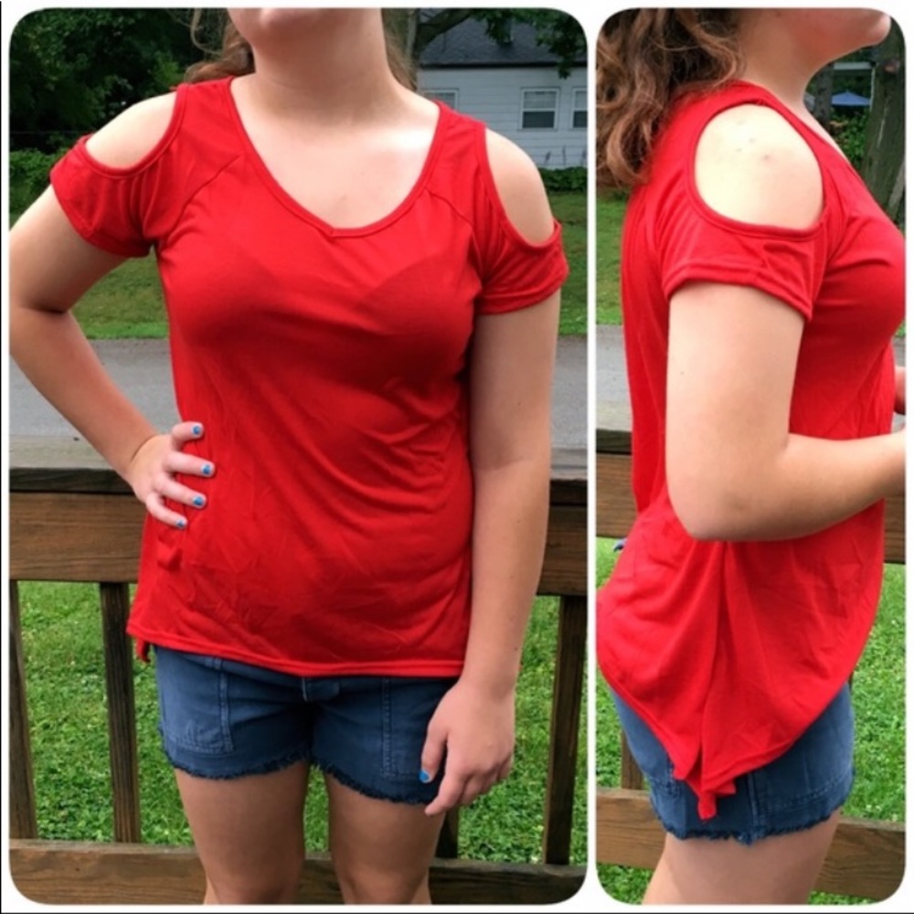 Bright Red Cold-Shoulder Sharkbite Top! NEW! - Picture 6 of 10